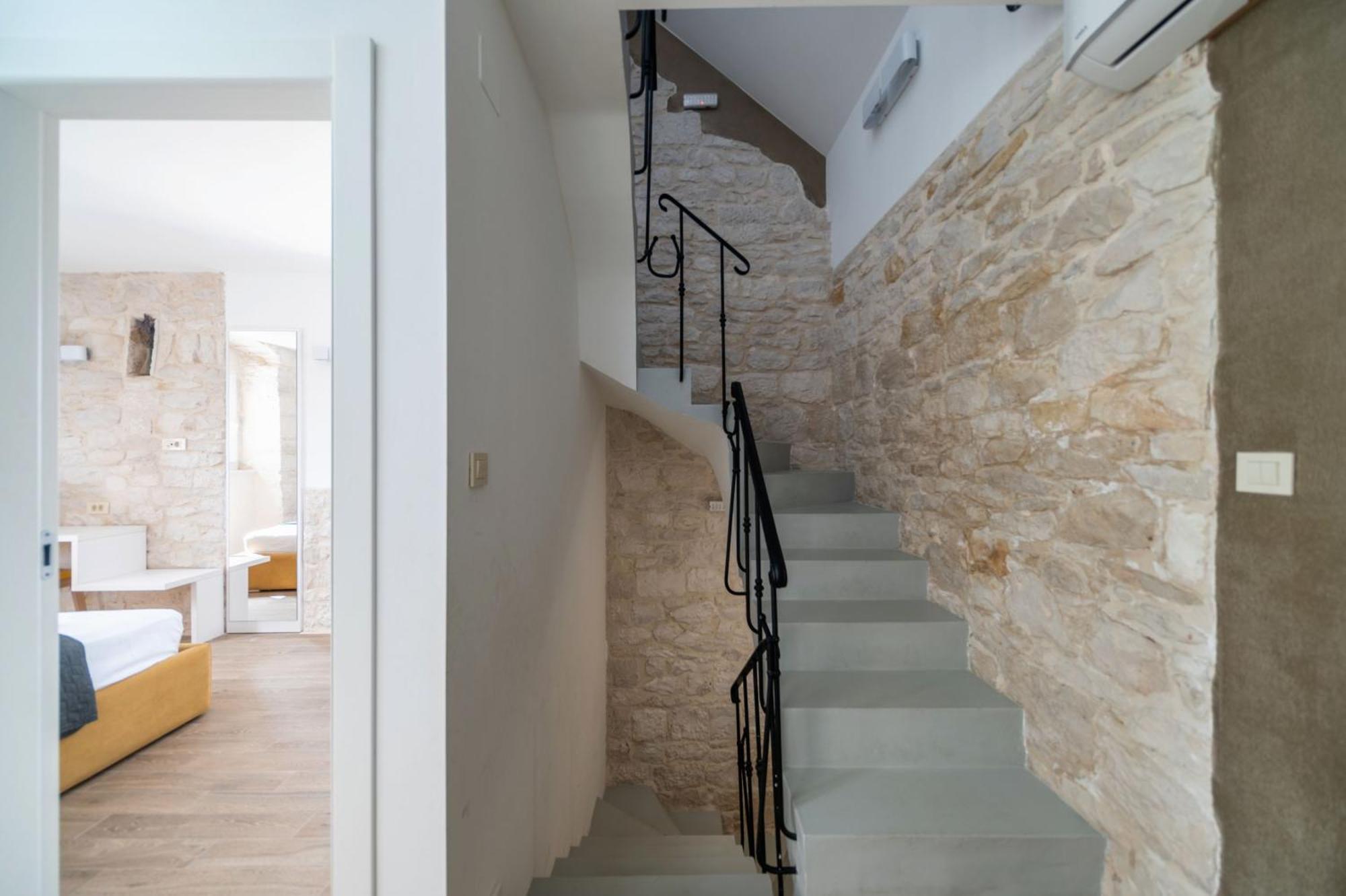 Villa Komelo Škrip Zewnętrze zdjęcie